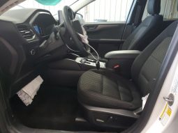
										Ford Escape full									