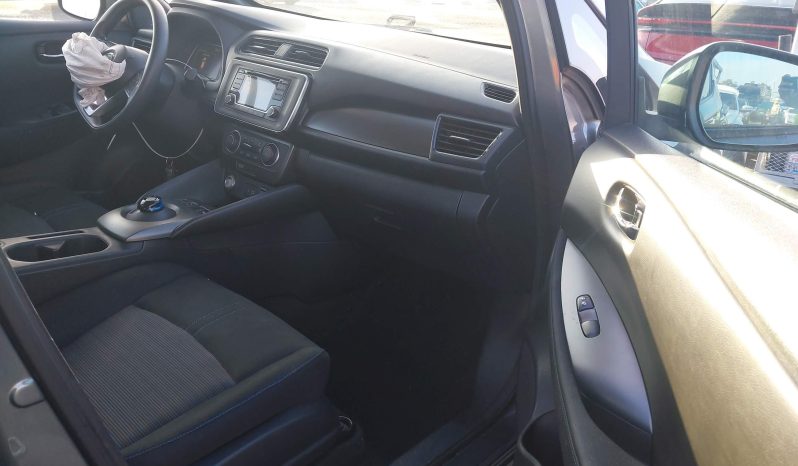 
								2019 Nissan Leaf full									