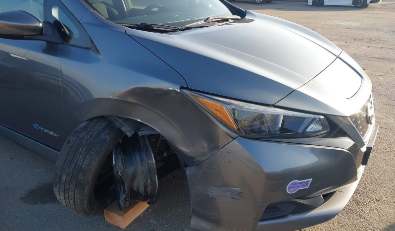 
								2019 Nissan Leaf full									