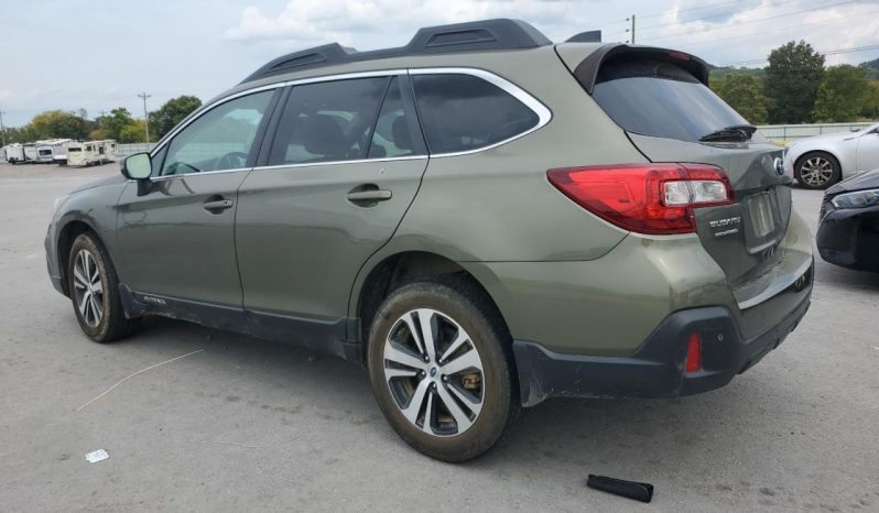 
								SUBARU OUTBACK full									