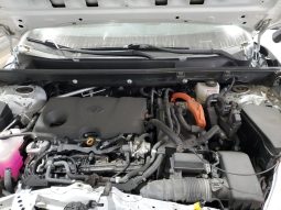 
										Toyota RAV4 full									