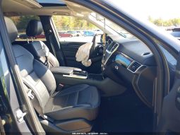 
										Mercedes-Benz ML 350 full									