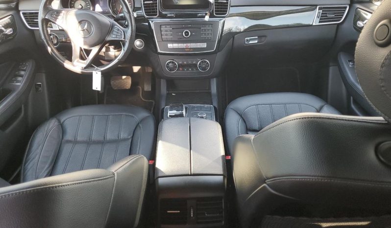 
								Mercedes-Benz GLE-Class full									