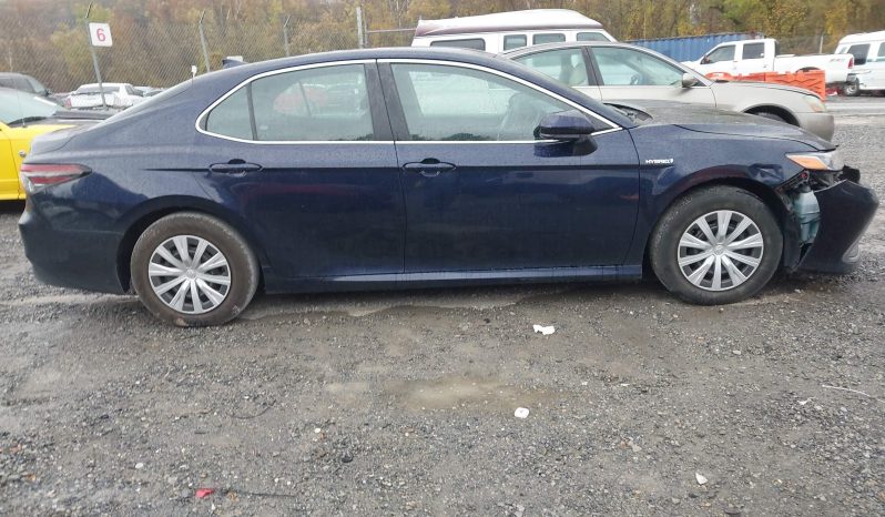 
								2021 Toyota Camry full									