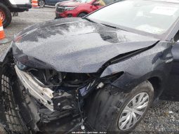 
										2021 Toyota Camry full									