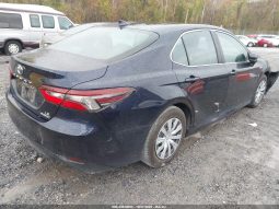 
										2021 Toyota Camry full									