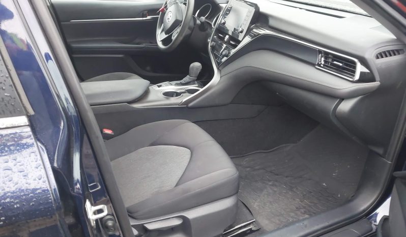 
								2021 Toyota Camry full									