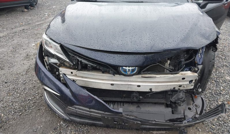 
								2021 Toyota Camry full									