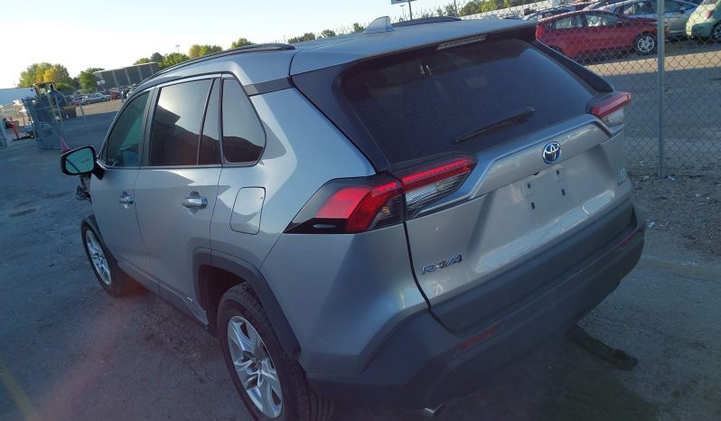 
								2021 Toyota RAV4 full									