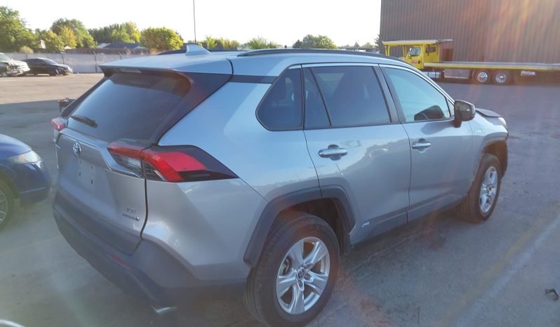 
								2021 Toyota RAV4 full									