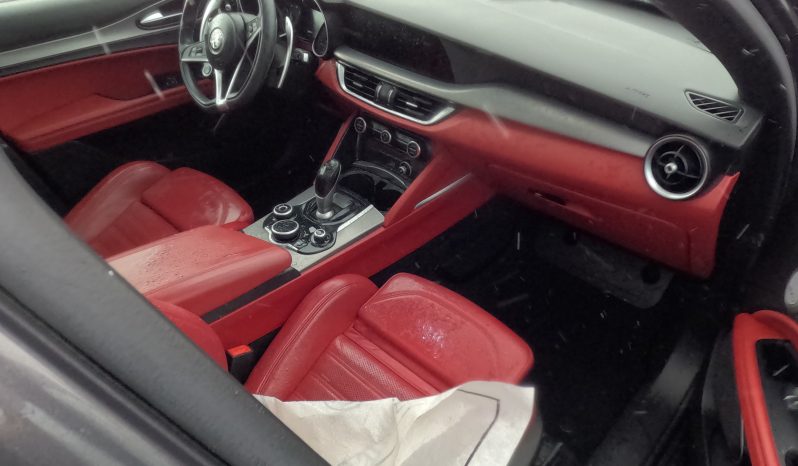 
								ALFA ROMEO STELVIO full									