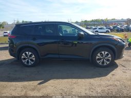 
										Nissan Rogue full									