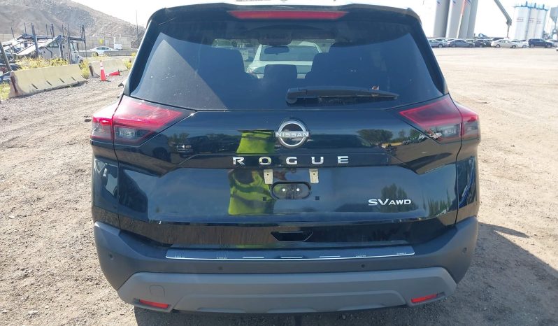 
								Nissan Rogue full									