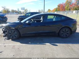 
										Tesla Model 3 full									