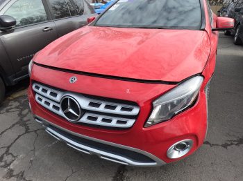 MERCEDES-BENZ GLA 250