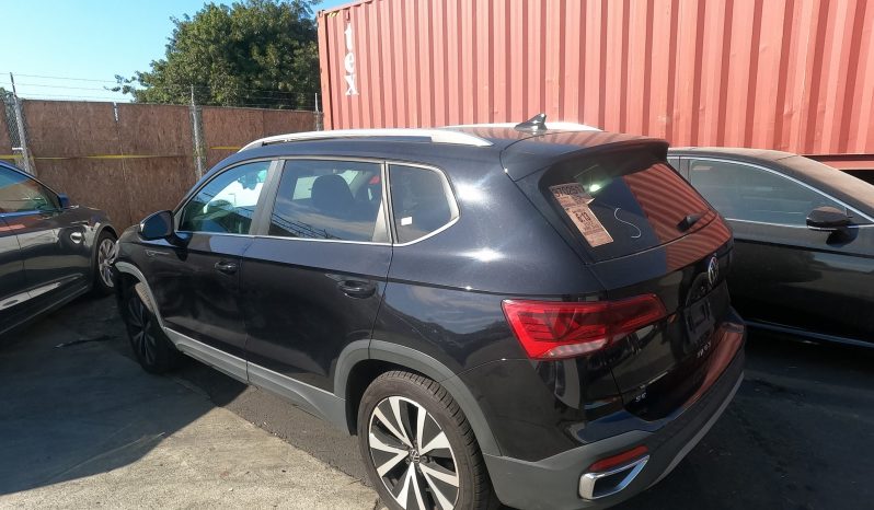 
								VOLKSWAGEN TAOS full									