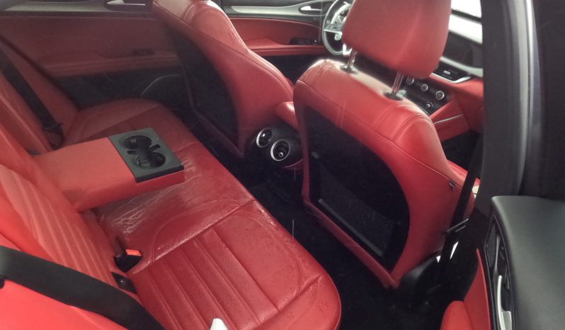 
								ALFA ROMEO STELVIO full									