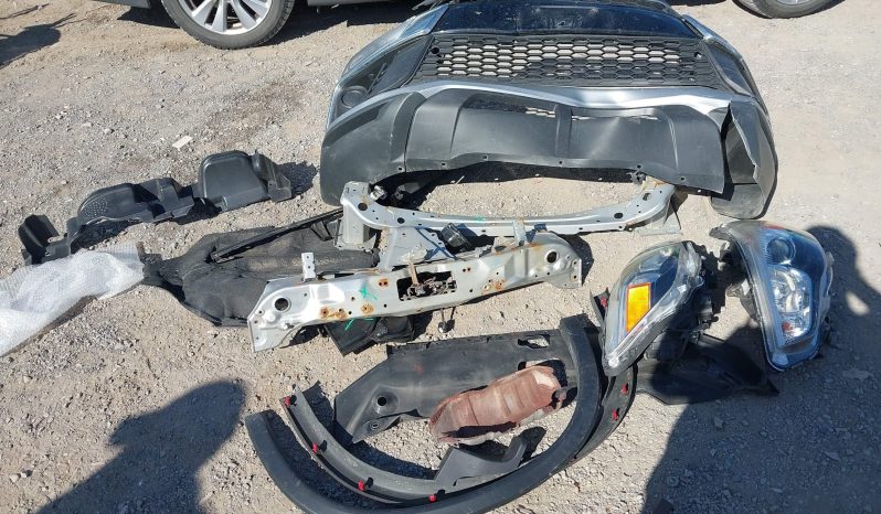 
								Mitsubishi Outlander full									