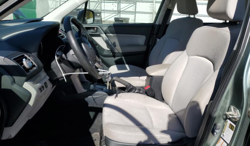 
								Subaru Forester full									