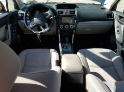 
										Subaru Forester full									