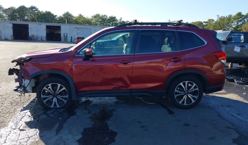 
								Subaru Forester full									