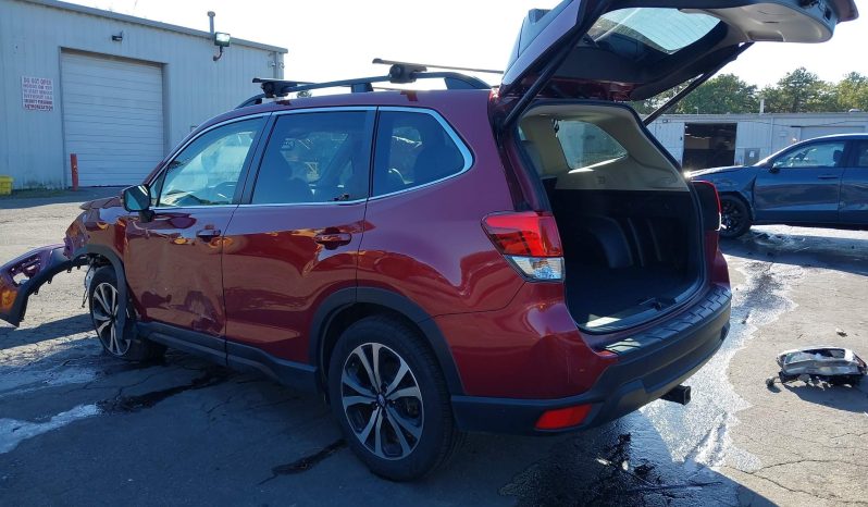 
								Subaru Forester full									