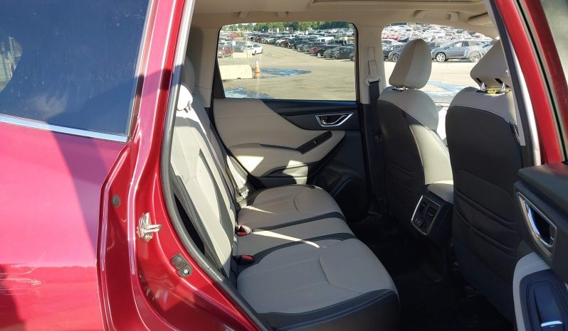 
								Subaru Forester full									