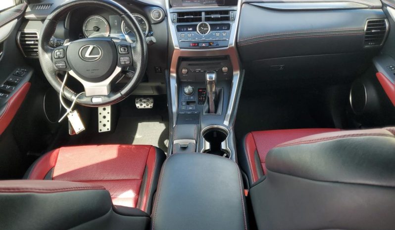
								LEXUS NX 300 full									