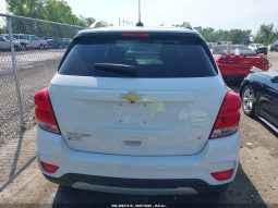 
										Chevrolet Trax full									