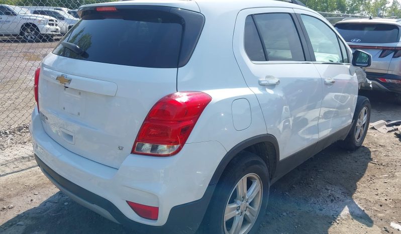 
								Chevrolet Trax full									