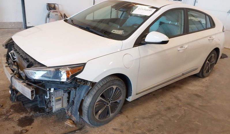 
								Hyundai Ioniq, Plug-In Hybrid full									