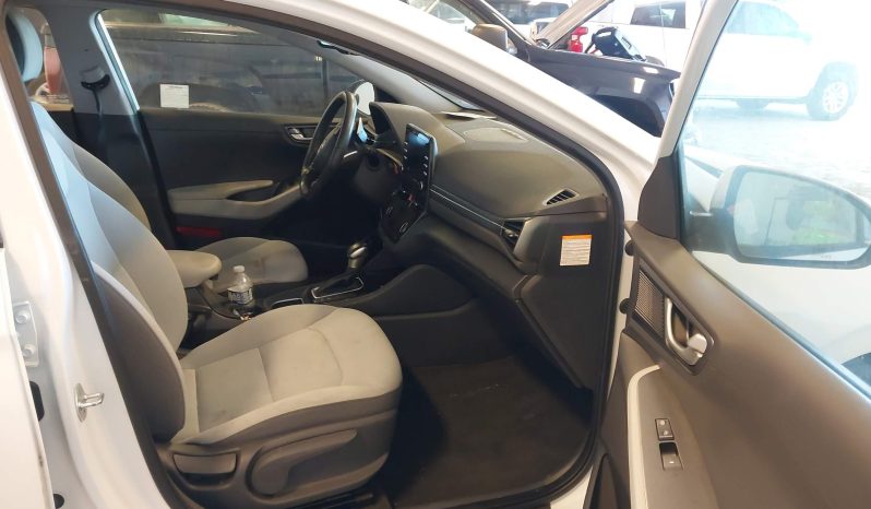 
								Hyundai Ioniq, Plug-In Hybrid full									