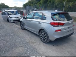 
										HYUNDAI ELANTRA GT full									