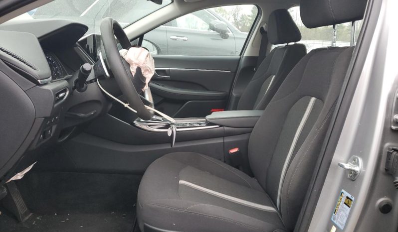 
								2021 Hyundai Sonata Hybrid full									