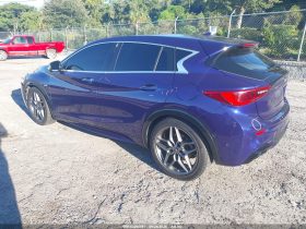 INFINITI QX30
