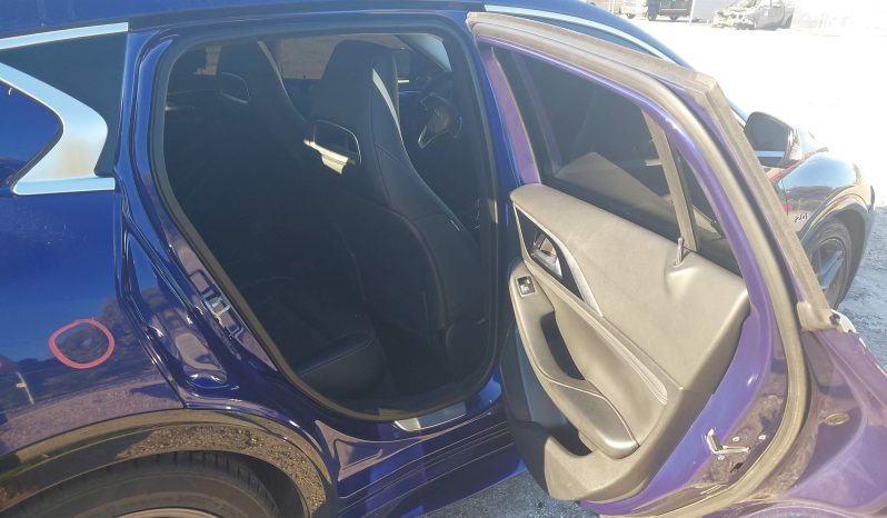 
								INFINITI QX30 full									