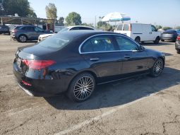 
										Mercedes-Benz C-Class full									