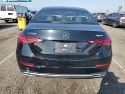 
										Mercedes-Benz C-Class full									