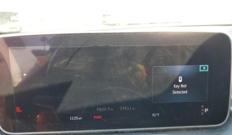 
								Mercedes-Benz C-Class full									