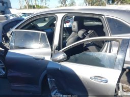 
										Mercedes-Benz GLA 250 full									