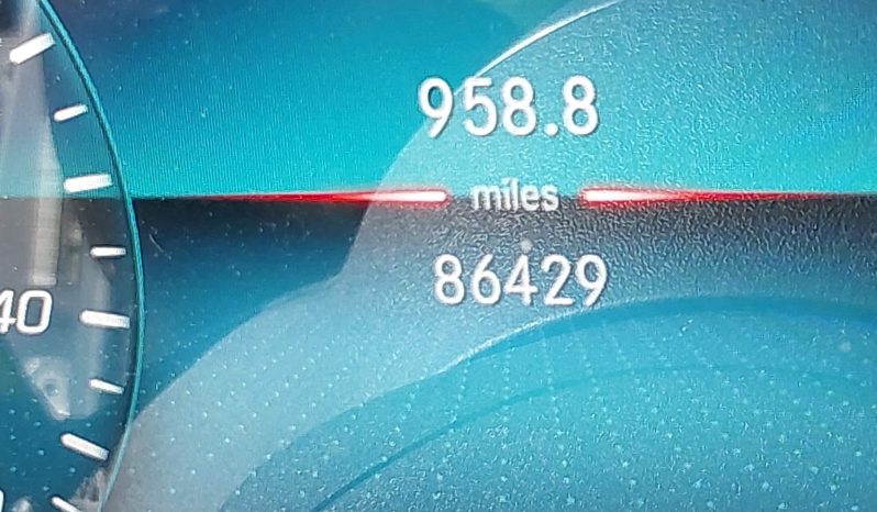 
								Mercedes-Benz GLA 250 full									