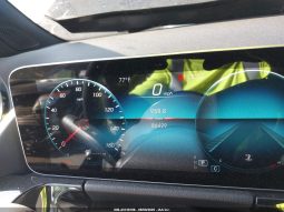 
										Mercedes-Benz GLA 250 full									