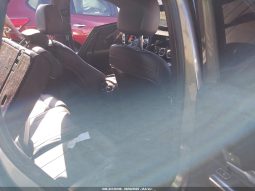 
										Mercedes-Benz GLA 250 full									