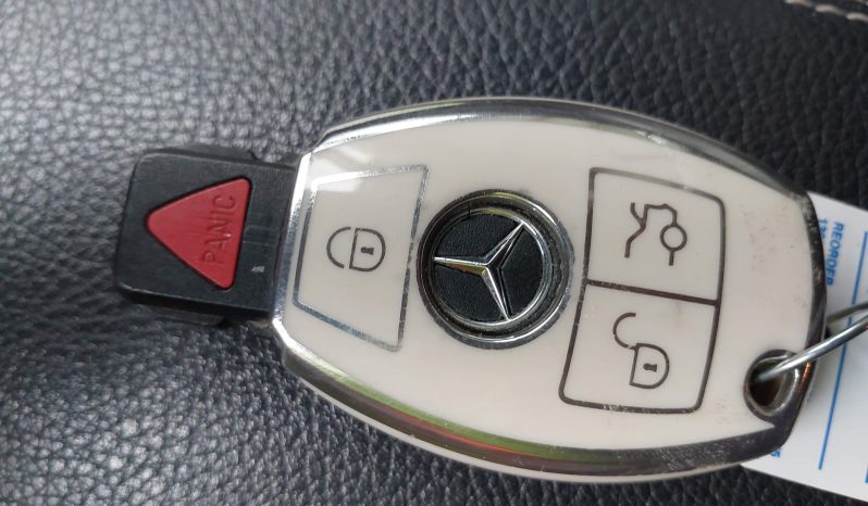 
								MERCEDES-BENZ GLA 250 full									