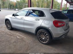 
										MERCEDES-BENZ GLA 250 full									