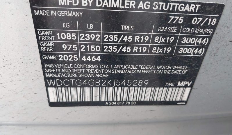 
								MERCEDES-BENZ GLA 250 full									