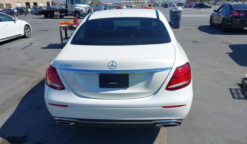 
								2017 Mercedes-Benz E-Class full									