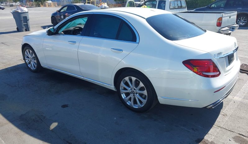 
								2017 Mercedes-Benz E-Class full									