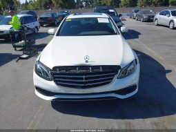 
										2017 Mercedes-Benz E-Class full									