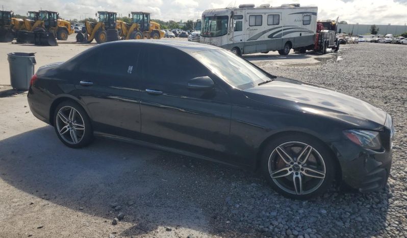 manqanebis auqcioni saqartveloshi